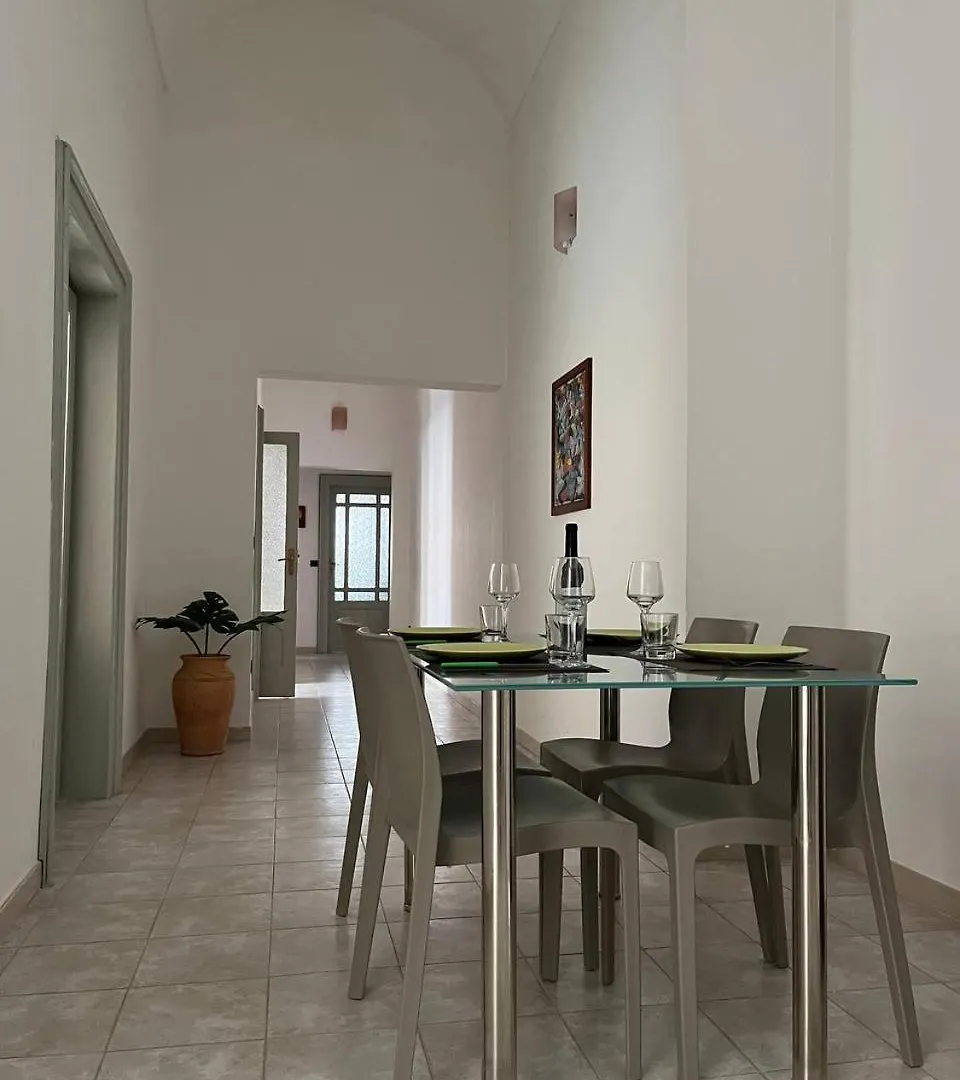 Apartment Guest House Tra Terra E Mare Pachino