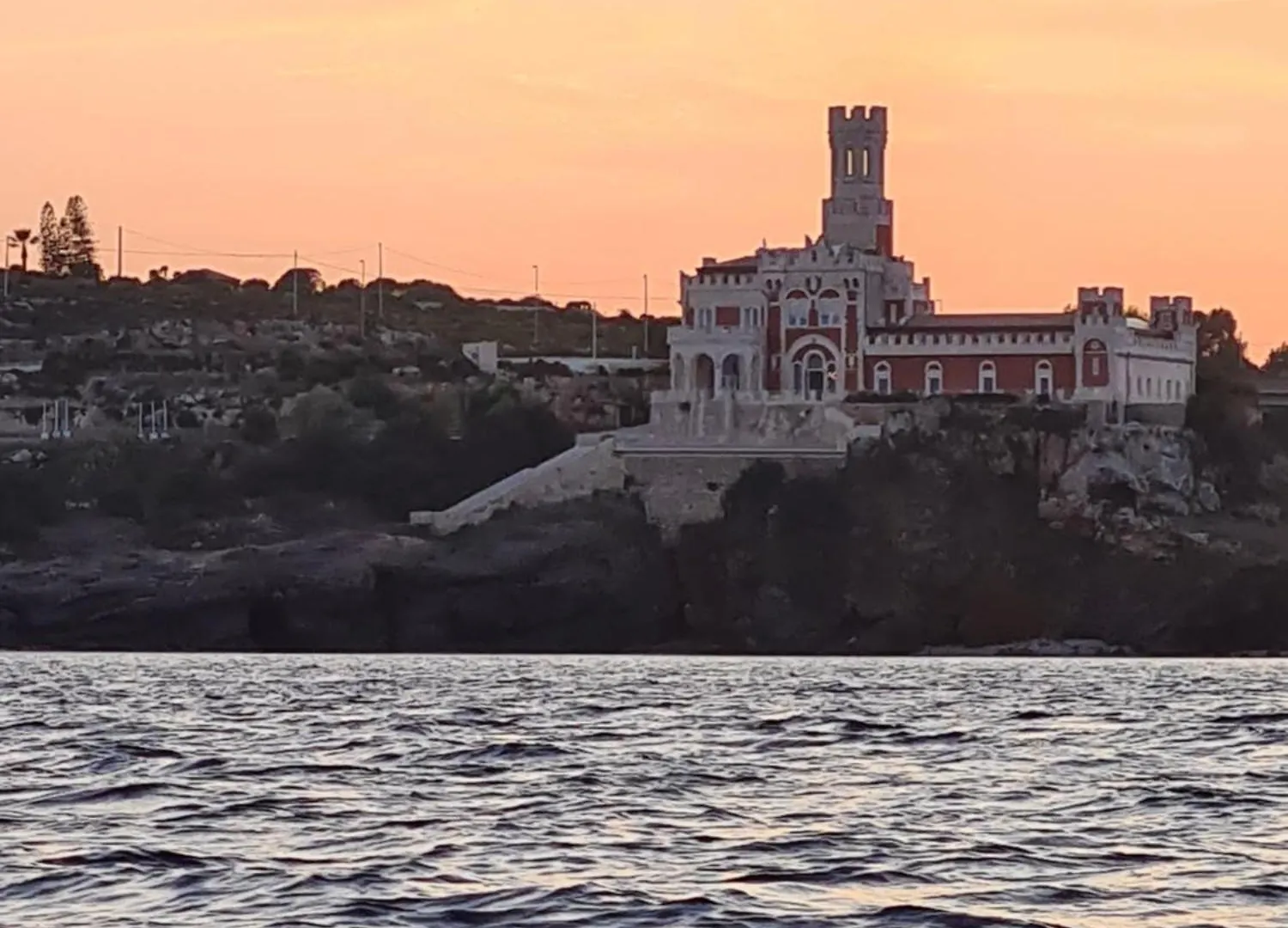 Guest House Tra Terra E Mare Pachino