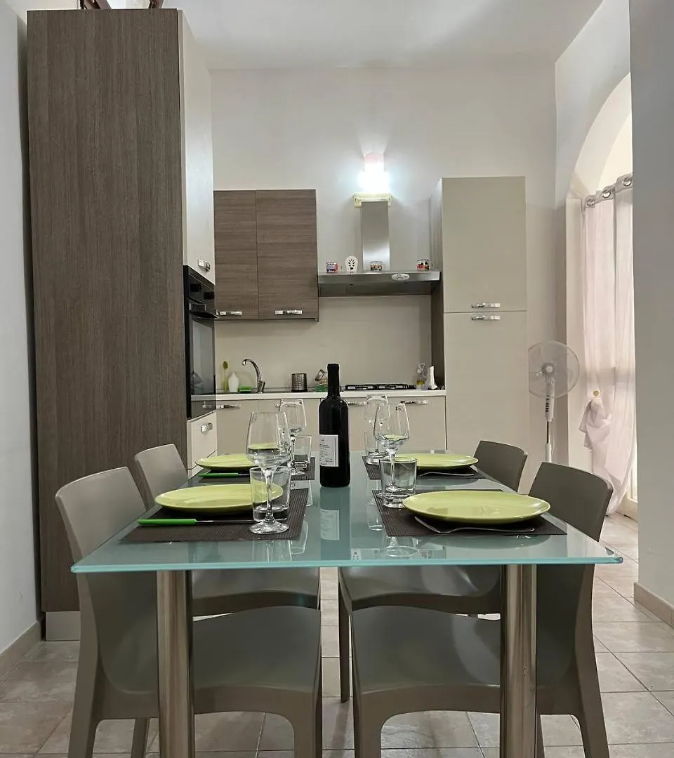 Guest House Tra Terra E Mare Pachino 0*,